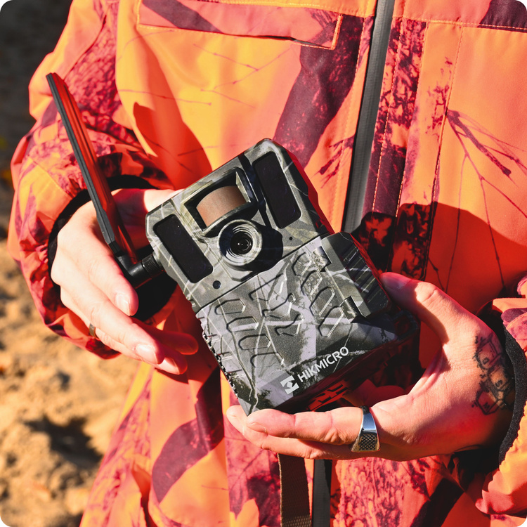 Fotopułapka HIKMICRO M15 GSM 4G LTE – Kamera Leśna z Aplikacją HIKMICRO Sight (Chmura, Full HD, IR 940nm)