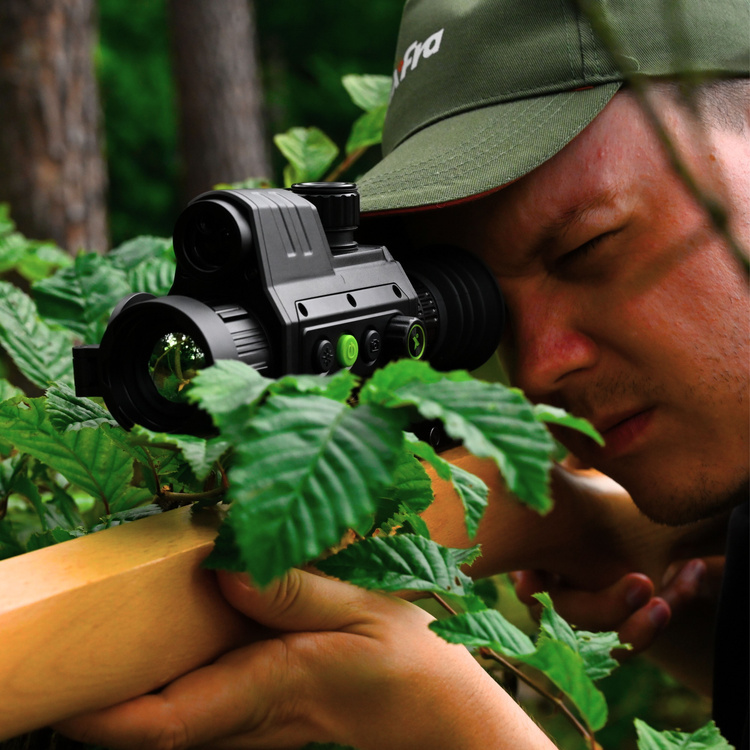 Kamera termowizyjna Chiron PFI-C650 LRF Pixfra 