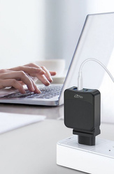 WYPRZEDAŻ USB-C smart power adaptor Media-Tech MT6252