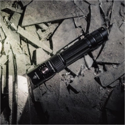 Latarka LED Fenix PD35R ace