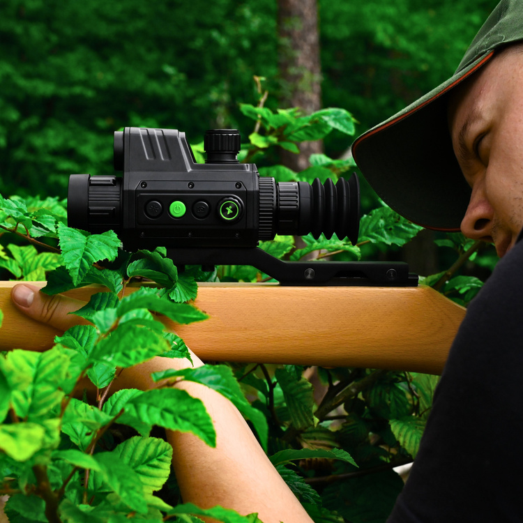 Kamera termowizyjna Chiron PFI-C650 LRF Pixfra 