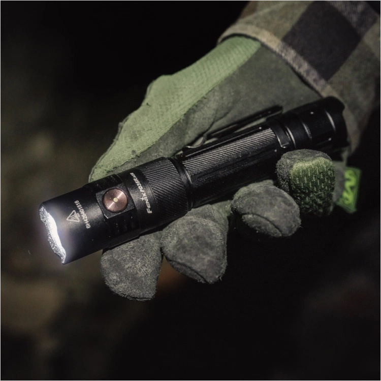 Latarka LED Fenix PD35R ace