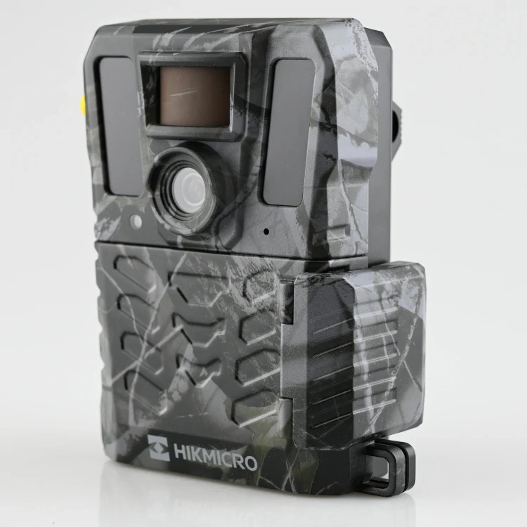 Zestaw Fotopułapka Hikmicro M15 LTE + 12xAA + Karta SD + Zapachowy wabik na dziki