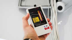 Profesjonalny Wykrywacz Podsłuchów, Kamer WiFi i Lokalizatorów GPS RF-950 PRO