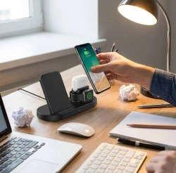 Ładowarka indukcyjna ukryta kamera WiFi z podglądem na żywo MKW55