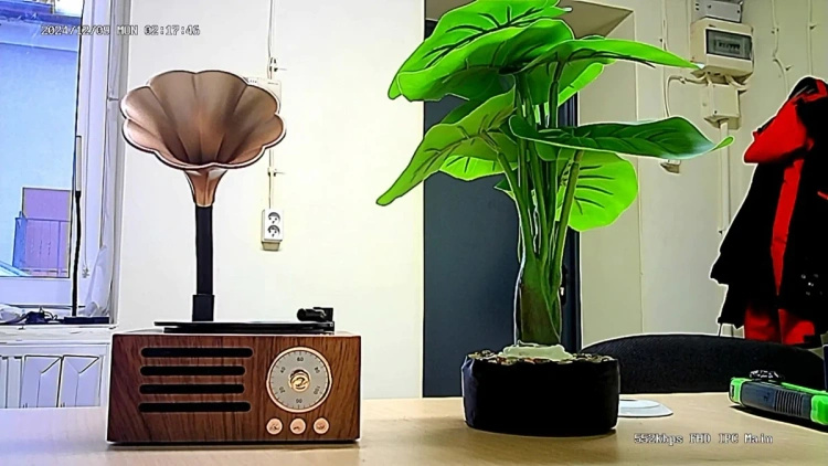 Ładowarka indukcyjna ukryta kamera WiFi z podglądem na żywo MKW55