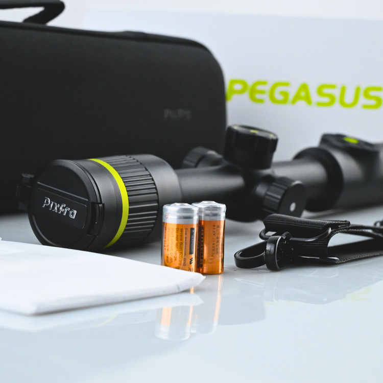 Celownik termowizyjny Luneta Pegasus PRO PFI-P435P Pixfra