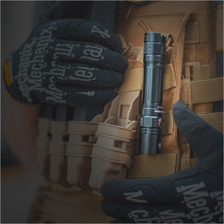 Latarka Taktyczna LED Fenix PD35 v3.0