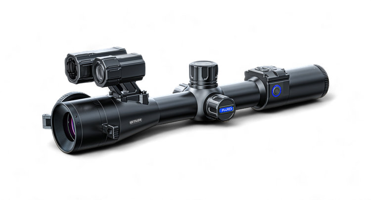 Celownik noktowizyjny Pard Night Stalker 4K LRF 940 70mm na białym tle