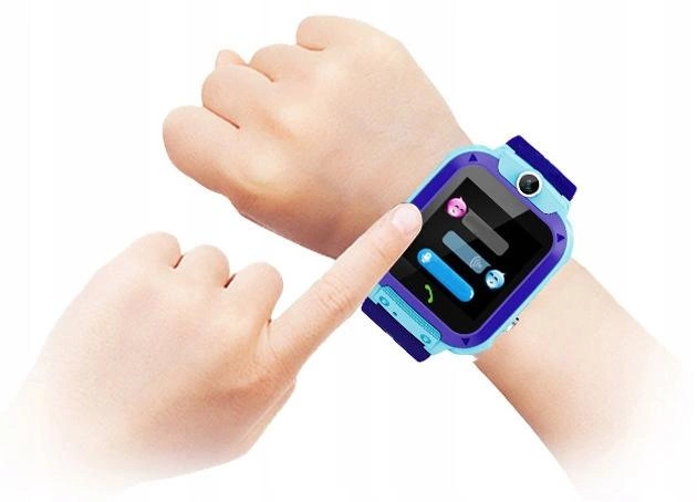 Funkcje komunikacyjne smartwatcha Q12 - rozmowy i czat