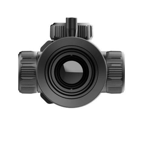 render lunety pod kątem