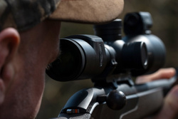 Zestaw Celownik noktowizyjny Pard Night Stalker 4K 2.0 70mm LRF+ moduł iluminator podczerwieni IR-2 940 nm