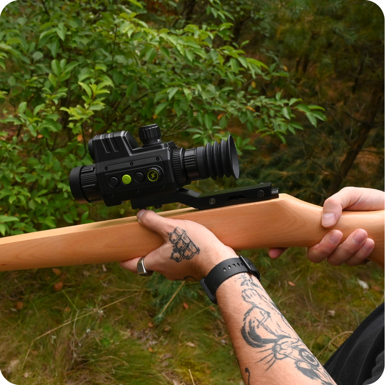 Pixfra Chiron PFI-C435 LRF Termowizor z Dalmierzem Myśliwski