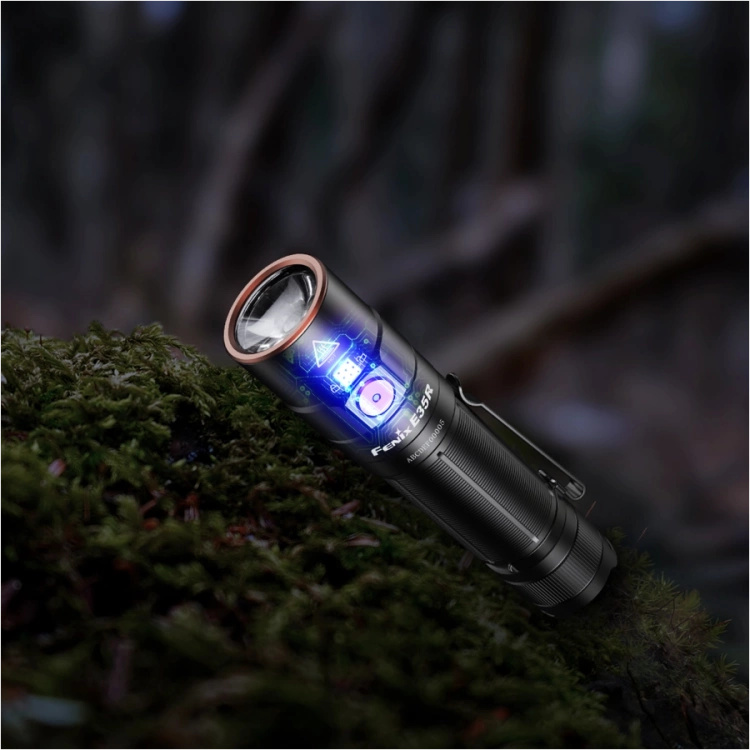 Latarka LED Fenix E35R taktyczna