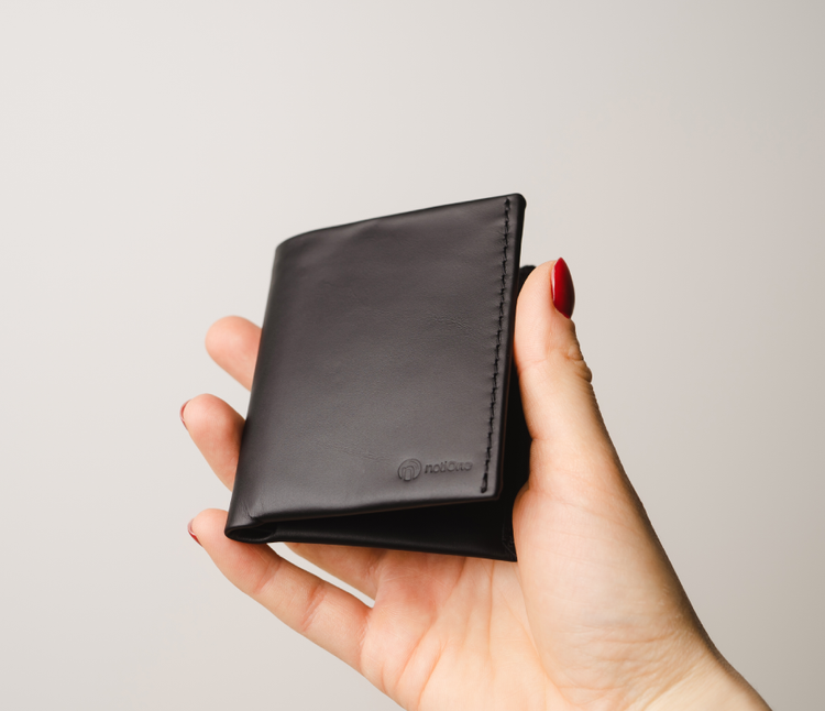 Portfel z Lokalizatorem Bluetooth notiOne Slim Aplikacja