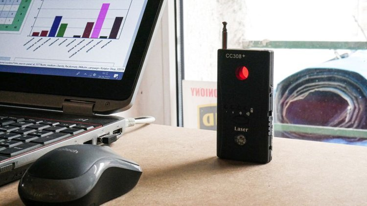  Wykrywacz podsłuchów i kamer CC-308+