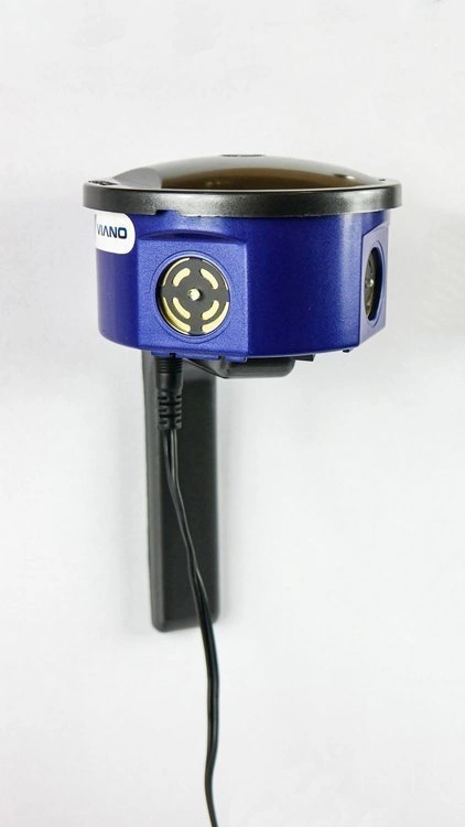 Odstraszacz Quattro-LED Viano – widok urządzenia z czterema głośnikami i diodami LED