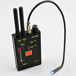 Wykrywacz podsłuchów, kamer i GPS – detektor HER0009