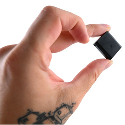 Mini Dyktafon Szpiegowski Mały 16GB Detekcja DSP Magnes Brelok Zawieszka Q8 (outlet)