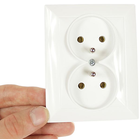 OUTLET Podsłuch GSM VOX w gniazdku sieciowym