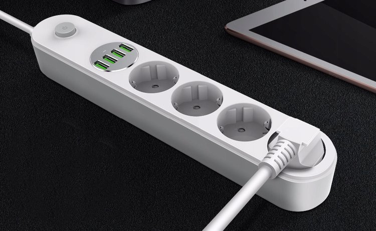Listwa zasilająca LDNIO SE4432 4 gniazda 4xUSB