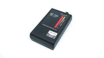 Profesjonalny Wykrywacz Podsłuchów i Kamer RF-750 – Detektor GPS, WiFi i Sygnałów SIM